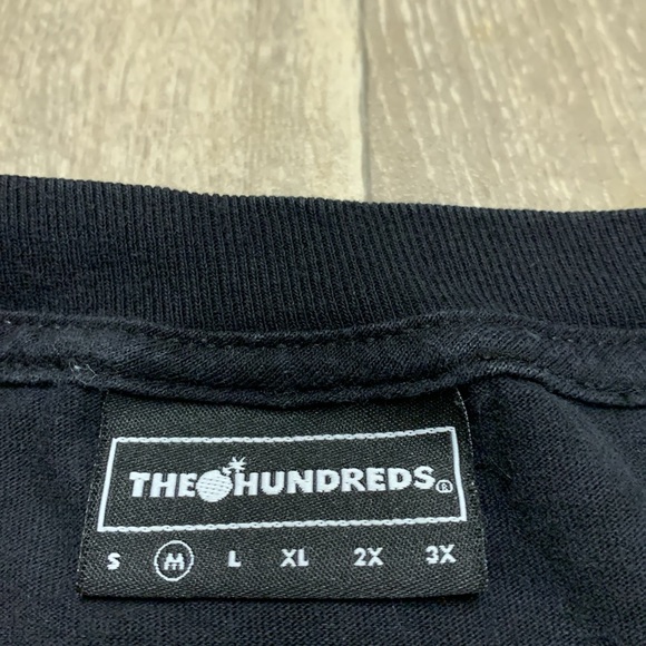 Mens‎ The Hundreds Crewneck Sexy Red Bomb Short Sleeve T-Shirt - Picture 4 of 8